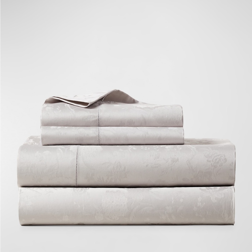 Ralph Lauren Home Bethany Jacquard Organic Cotton Queen Fitted Sheet Silver, NWT